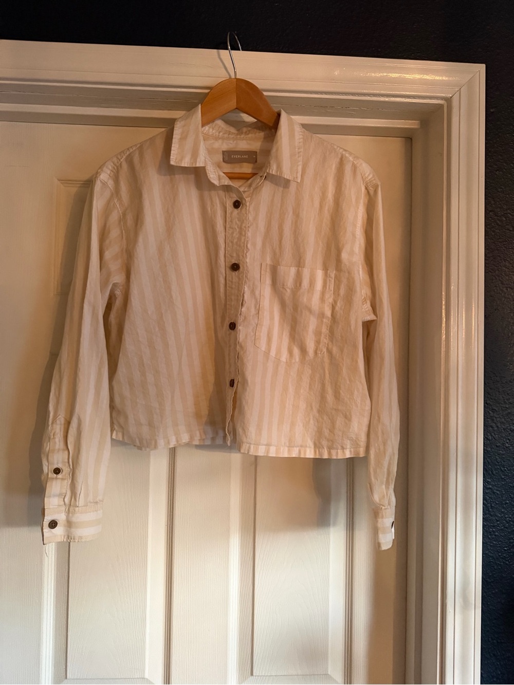 Everlane Cream Striped Button-Down Shirt